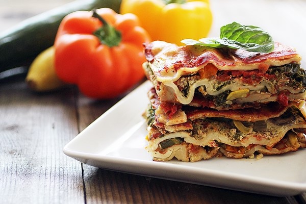 Các đầu bếp ở miền Nam nước Ý thích làm lasagna với bề mặt gợn sóng 