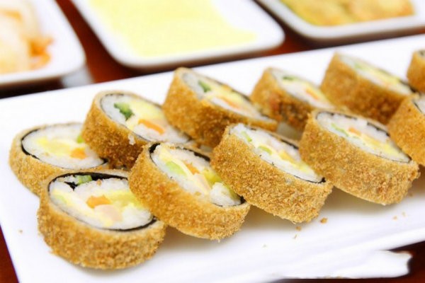 Chúc bạn làm thành công kimbap chiên cho cả nhà dùng nhé