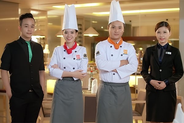 Cùng tìm hiểu xem lương ngành quản trị khách sạn tại Việt Nam là bao nhiêu?