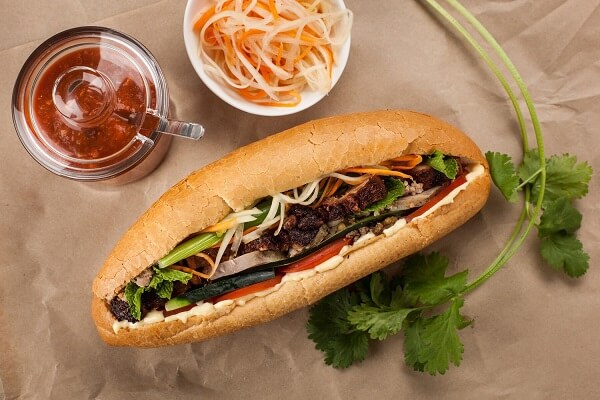 Bánh mì Việt