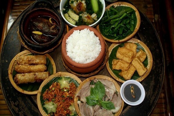 Cách giới thiệu món ăn Việt Nam bằng tiếng anh