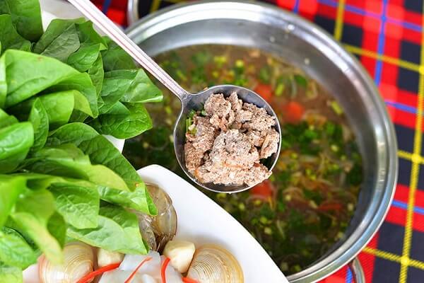 Lẩu cua đồng hải sản