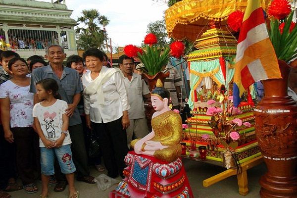 Lễ hội Cholchnam Thmay