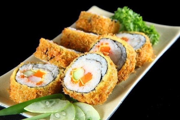 sushi chiên xù