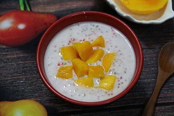 chè xoài bột báng ngon béo