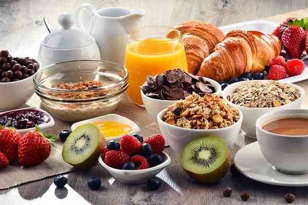 Continental Breakfast là gì? Những kiểu Continental Breakfast đặc trưng