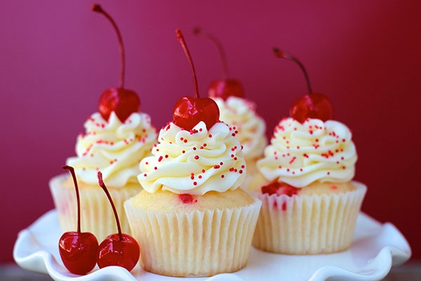 cách làm bánh cupcake bằng lò vi sóng