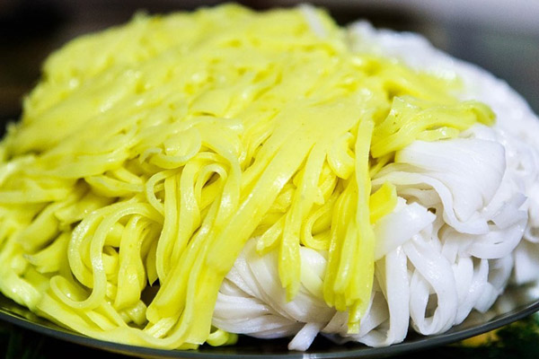 Cần chọn mì để món mì Quảng thêm tròn vị 