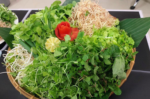 Mì Quảng Ăn Kèm Với Rau Gì Ngon