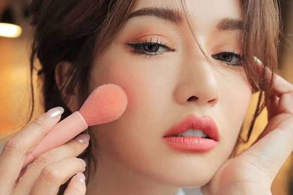 học make up cá nhân uy tín