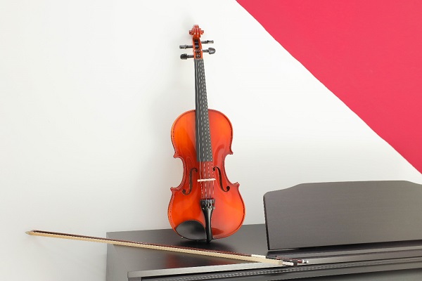Học Violin Có Khó Không? Học Đàn Violin ở Đâu Uy Tín?