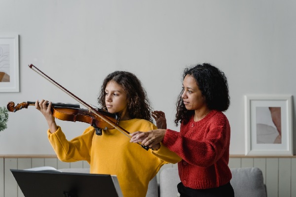 yếu tố ảnh hưởng đến thời gian học violin